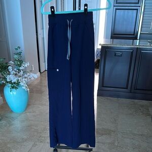 FIGS High waisted Isabel wide leg scrubs